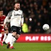 Rooney marks 500th league appearance with panenka
