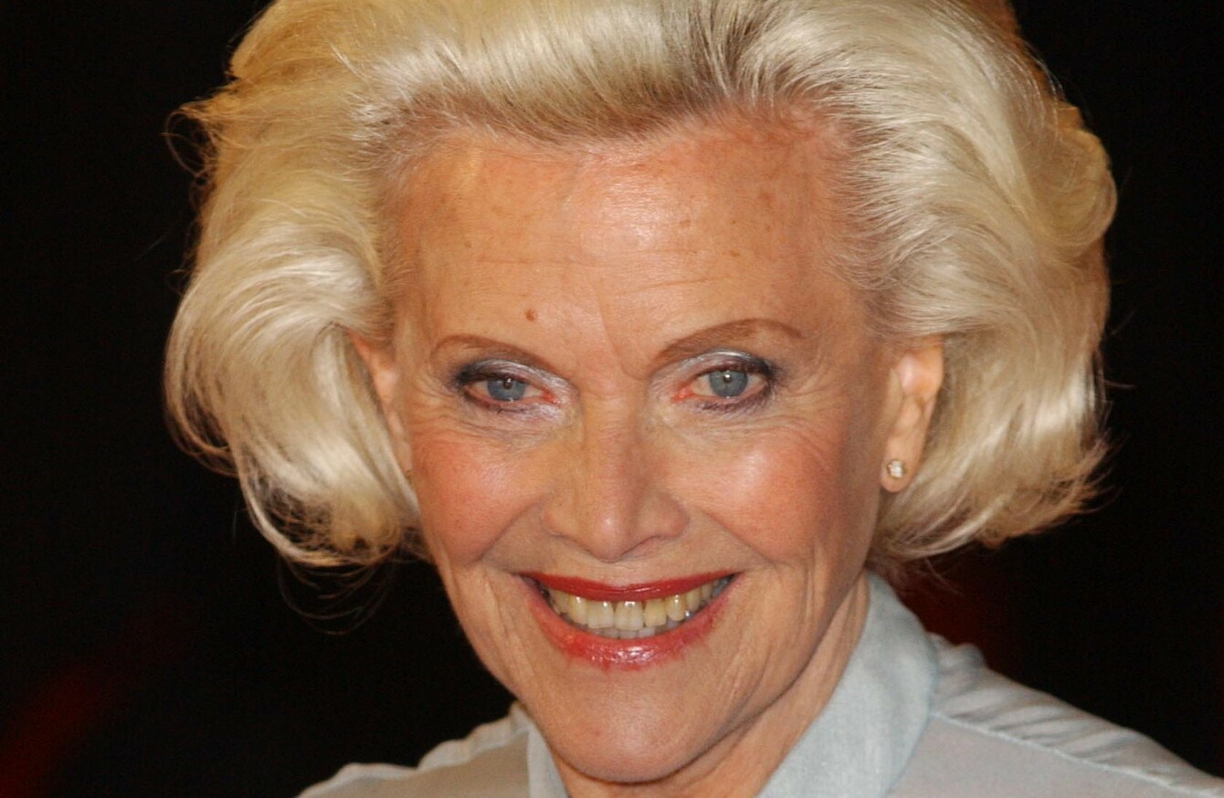 Причина смерти honor blackman