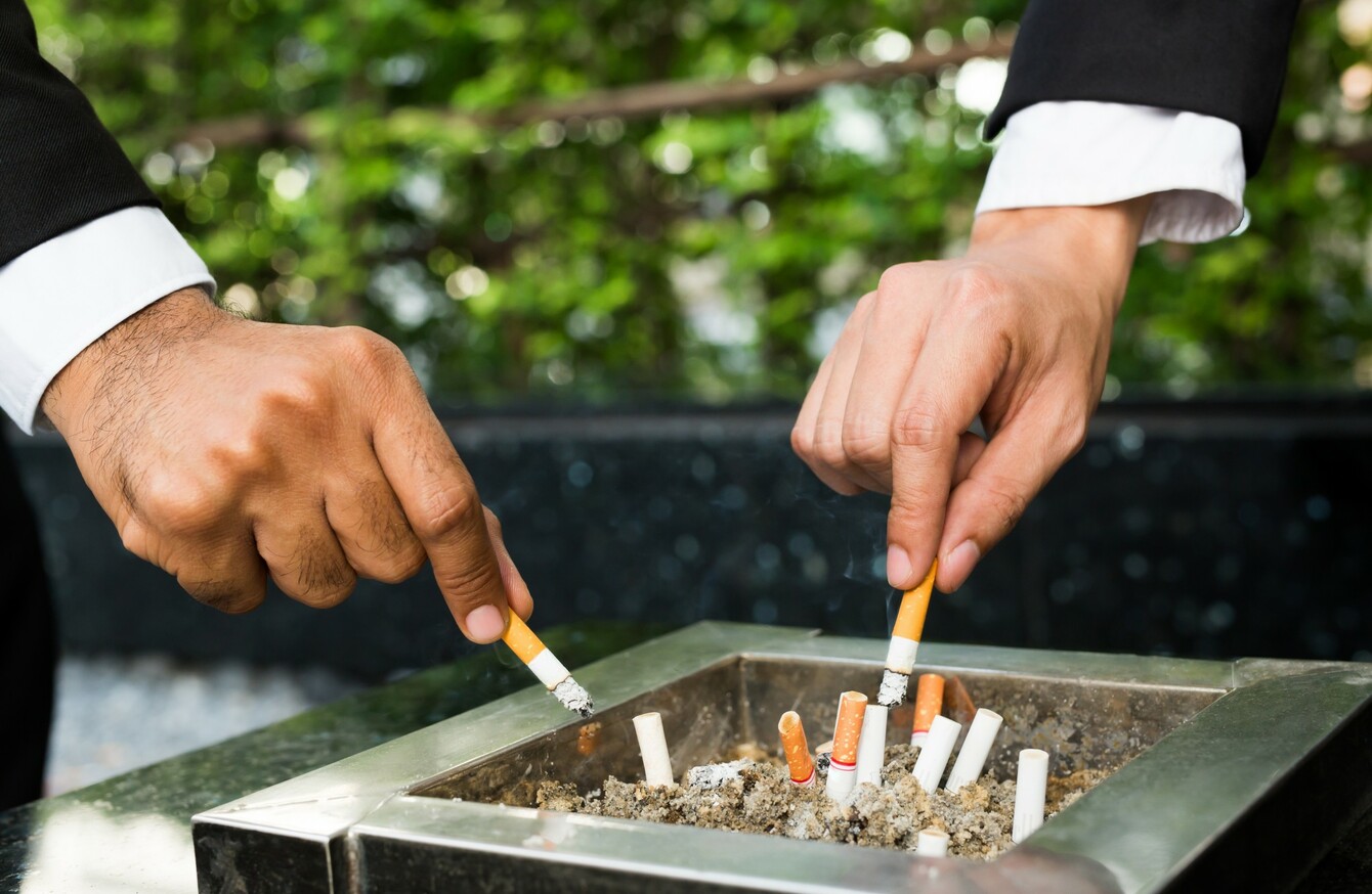 should-outdoor-smoking-areas-go-smoke-free-when-pubs-and-restaurants