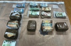 Three men arrested after gardaí seize €700k in cash and €30k worth of drugs