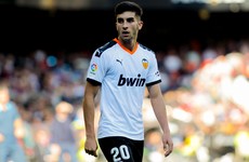 Man City make €23 million bid for Valencia winger