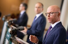 Health Minister says there is 'international evidence' that reopening the pubs would see cases increase