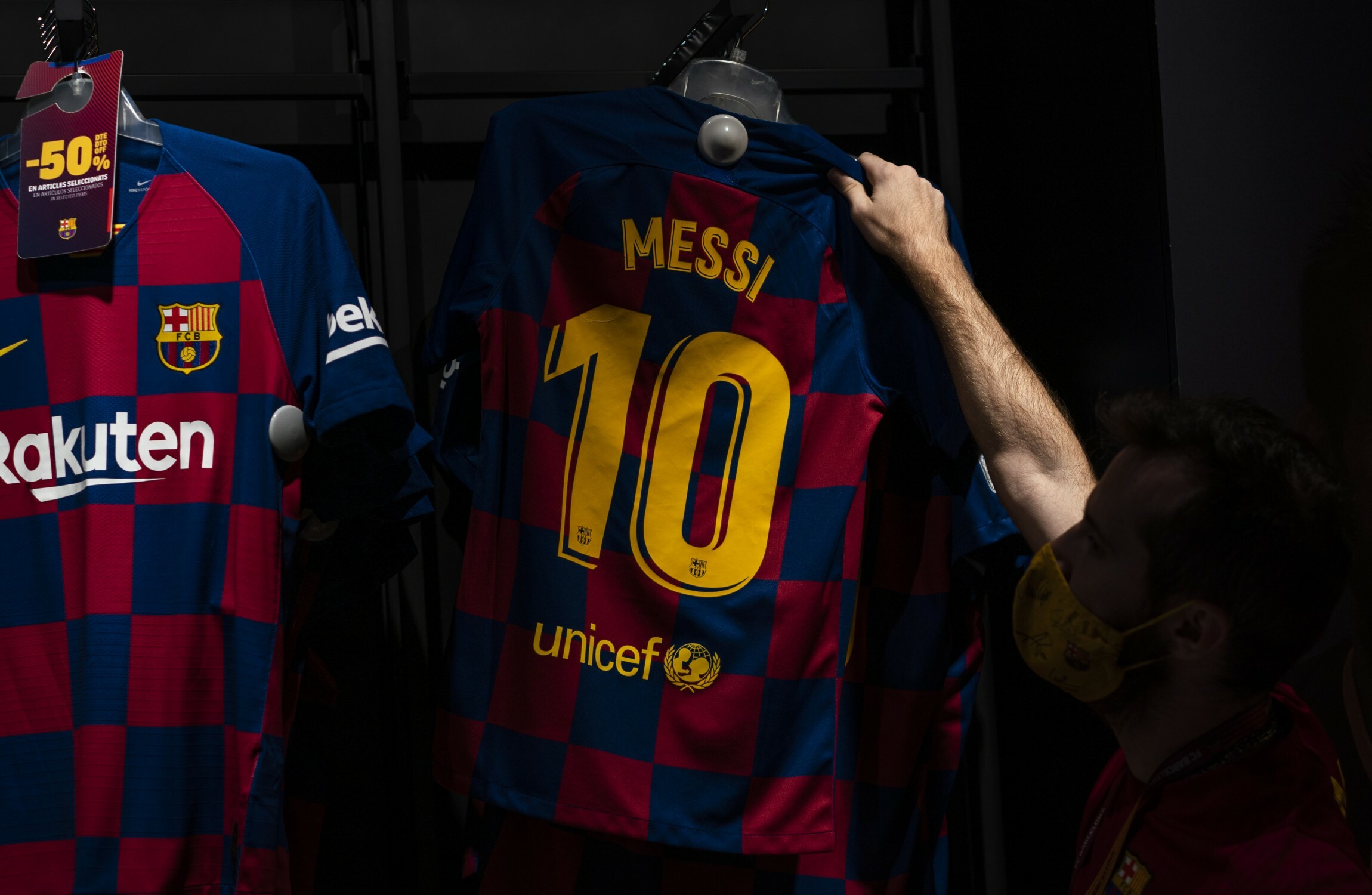 messi shirt price