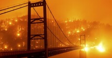 PHOTOS: Wildfires turn sky orange in California