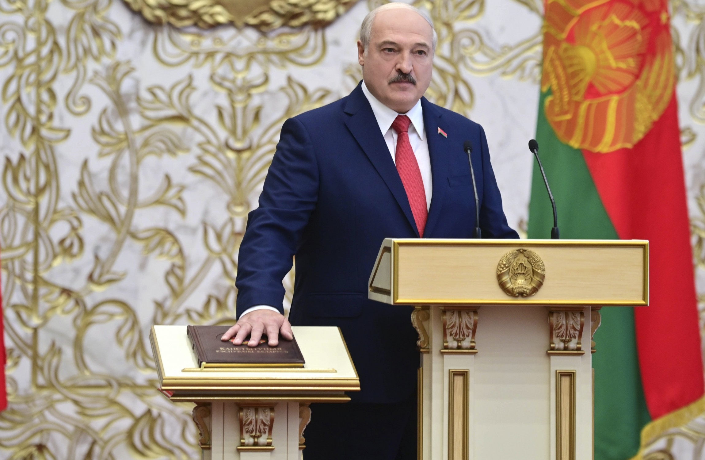 Belarus President Sworn In At Unannounced Inaugural Ceremony