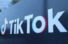 TikTok: US judge temporarily blocks ban on popular app