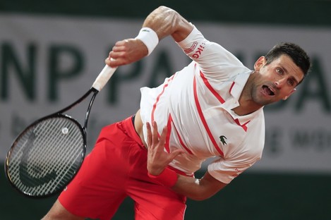 Novak Djokovic in action at Roland Garros.
