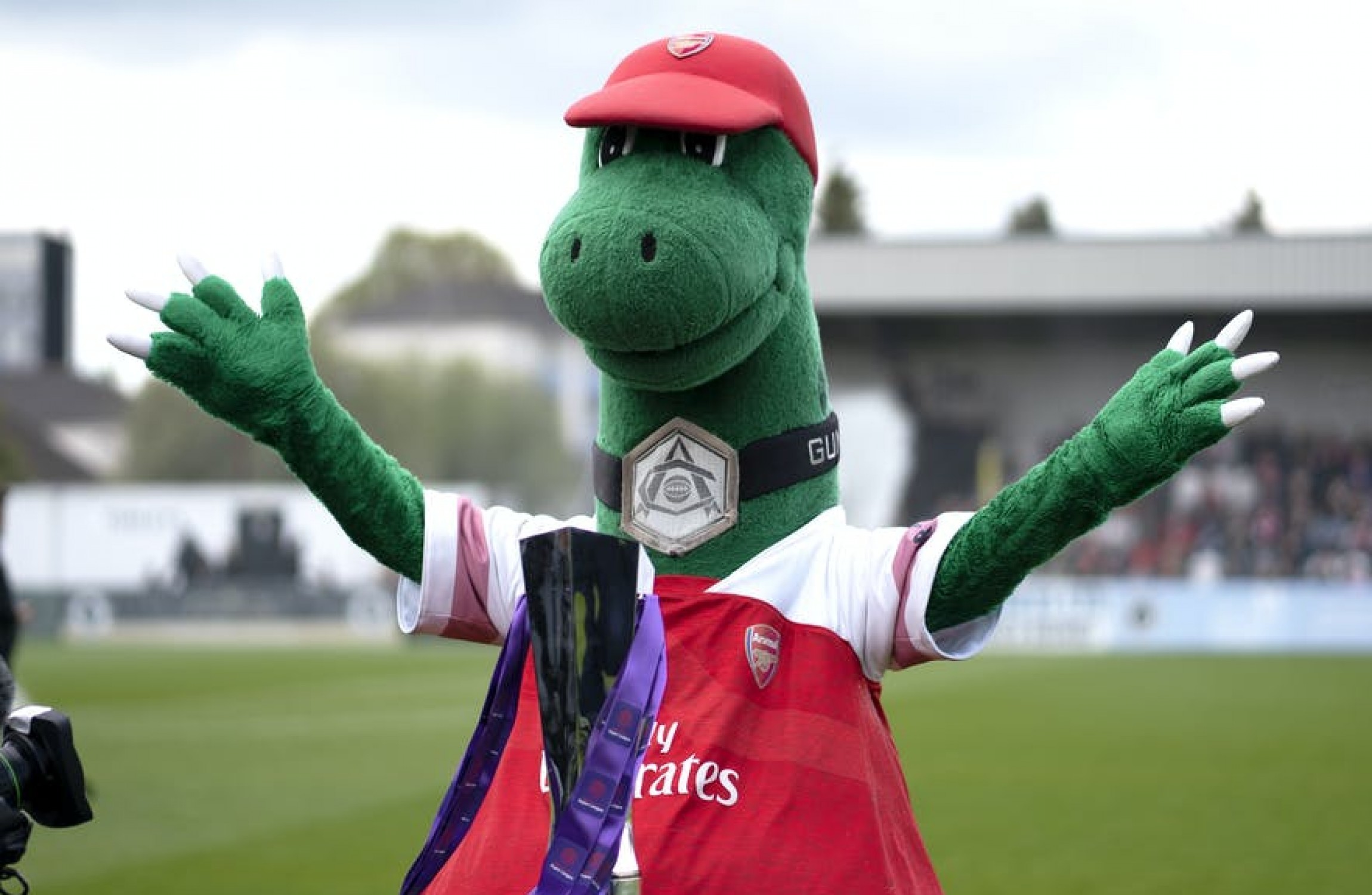 Beloved Arsenal Mascot Gunnersaurus To Continue Role, As Ozil Offers To ...