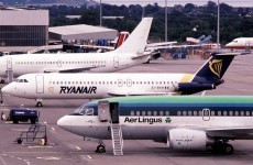 Ryanair makes €694 million bid for Aer Lingus
