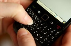 Texting more popular than phone chatting in UK