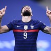 Giroud edges closer to Henry's record as France come from behind to beat Sweden