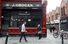 Taoiseach says 'strong evidence' that reopening wet pubs would mean 'far higher numbers far faster'