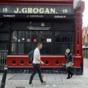 Taoiseach says 'strong evidence' that reopening wet pubs would mean 'far higher numbers far faster'