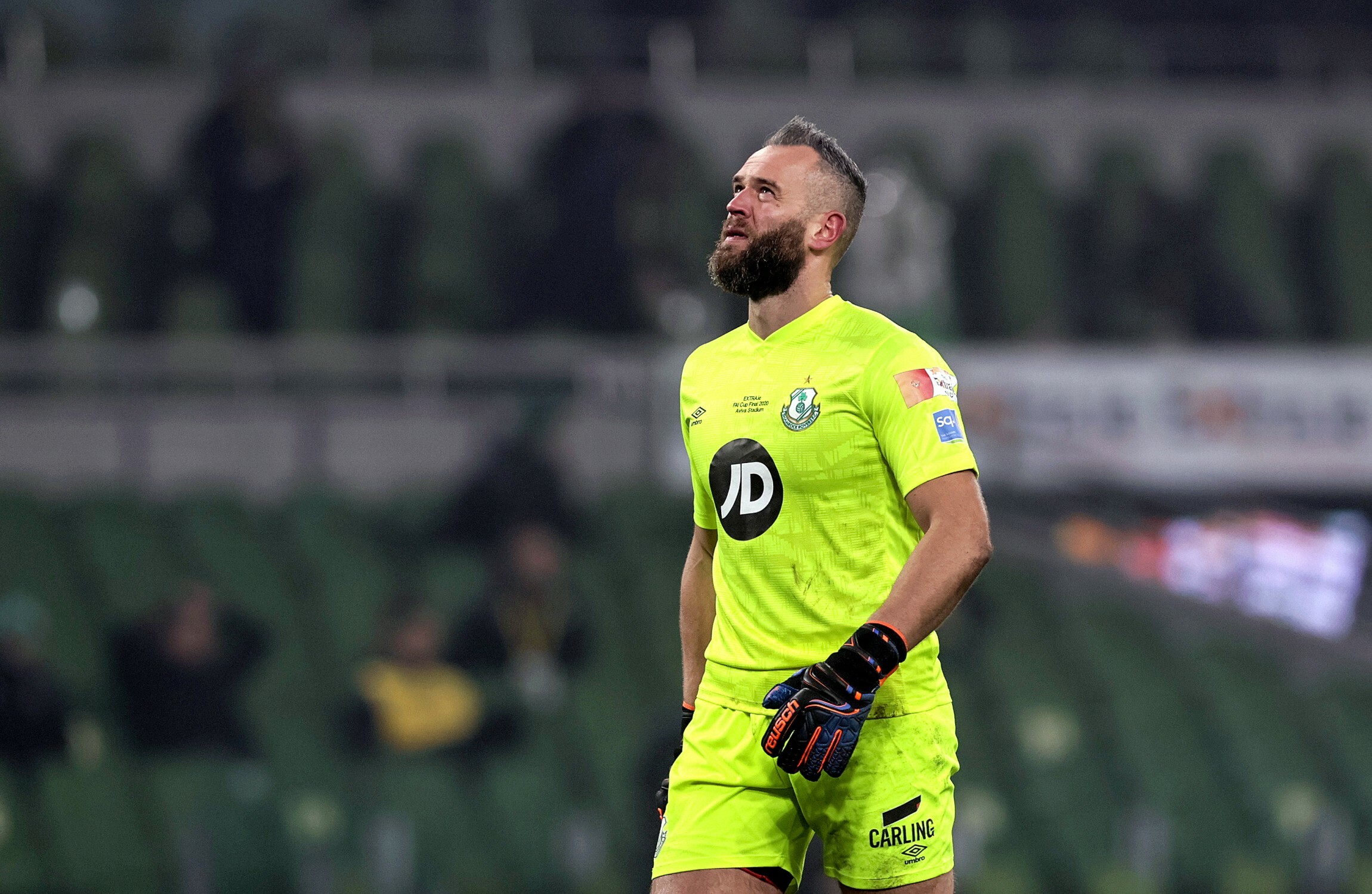 Shamrock Rovers' Alan Mannus wins prestigious soccer writers' Goalkeeper award - Vimarsana News