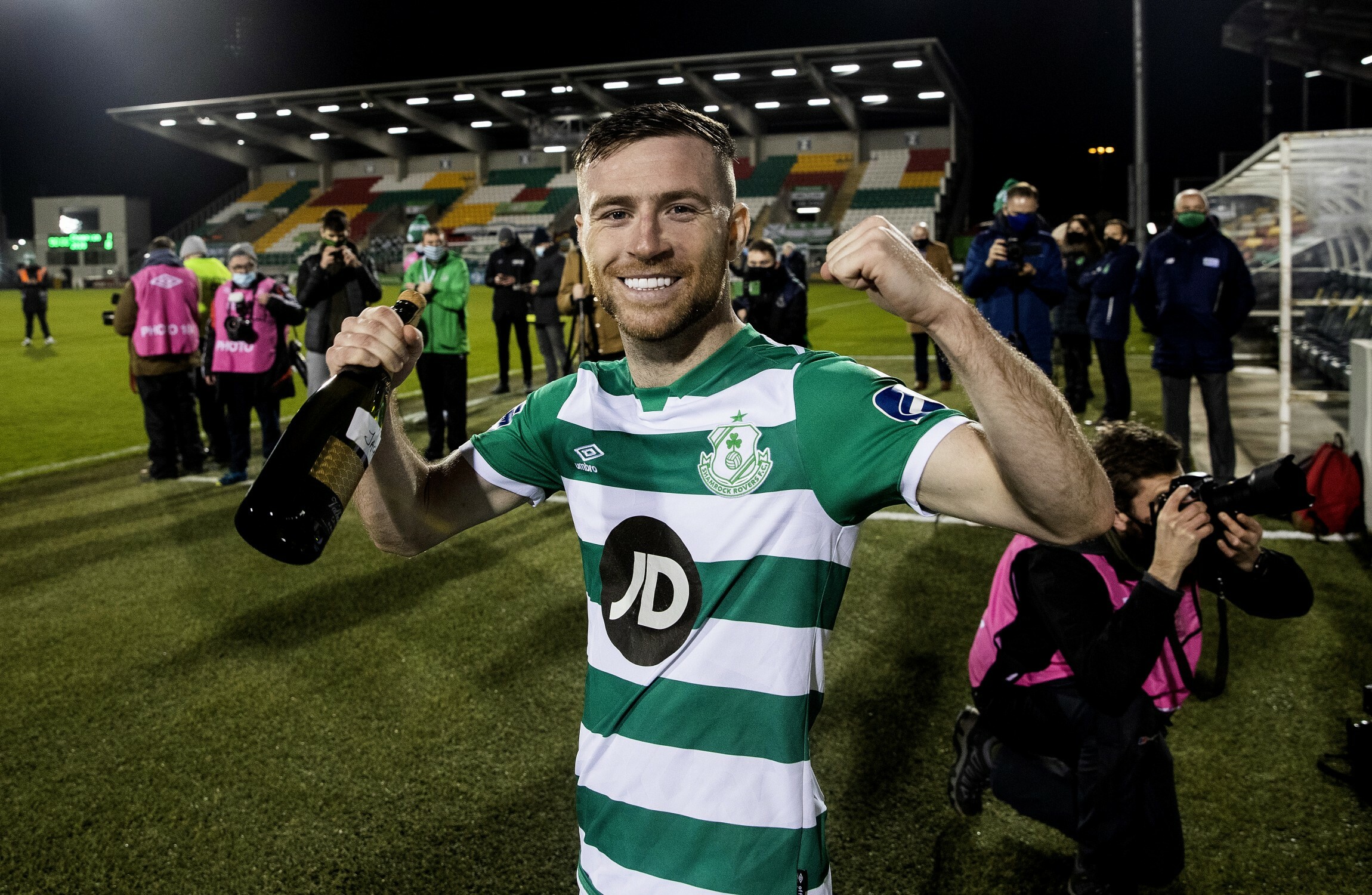 Jack Byrne scoops soccer writers' Personality of the Year award - Vimarsana News