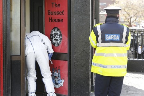 Forensic teams at the scene of the shooting of Michael Barr which took place at the Sunset House pub, Summerhill, Dublin, in April 2016. 