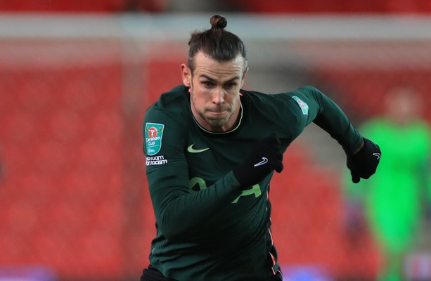 Gareth Bale out for 'few weeks' with calf injury, leaving