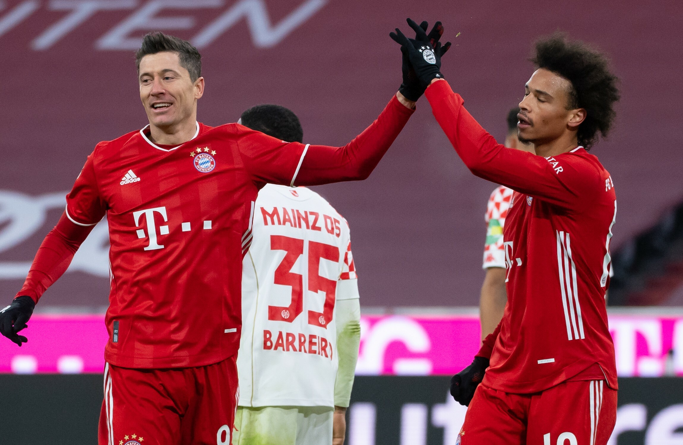 Prolific Lewandowski takes season tally to 22 as Bayern return to the top - Vimarsana News