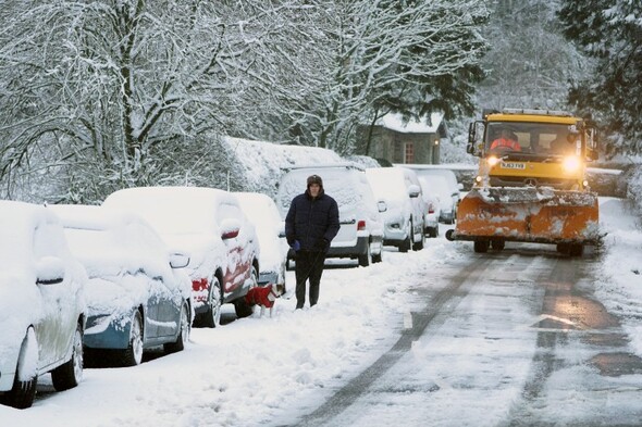 Storm Christoph: Residents evacuated across UK amid snow showers and flood warnings - Vimarsana News