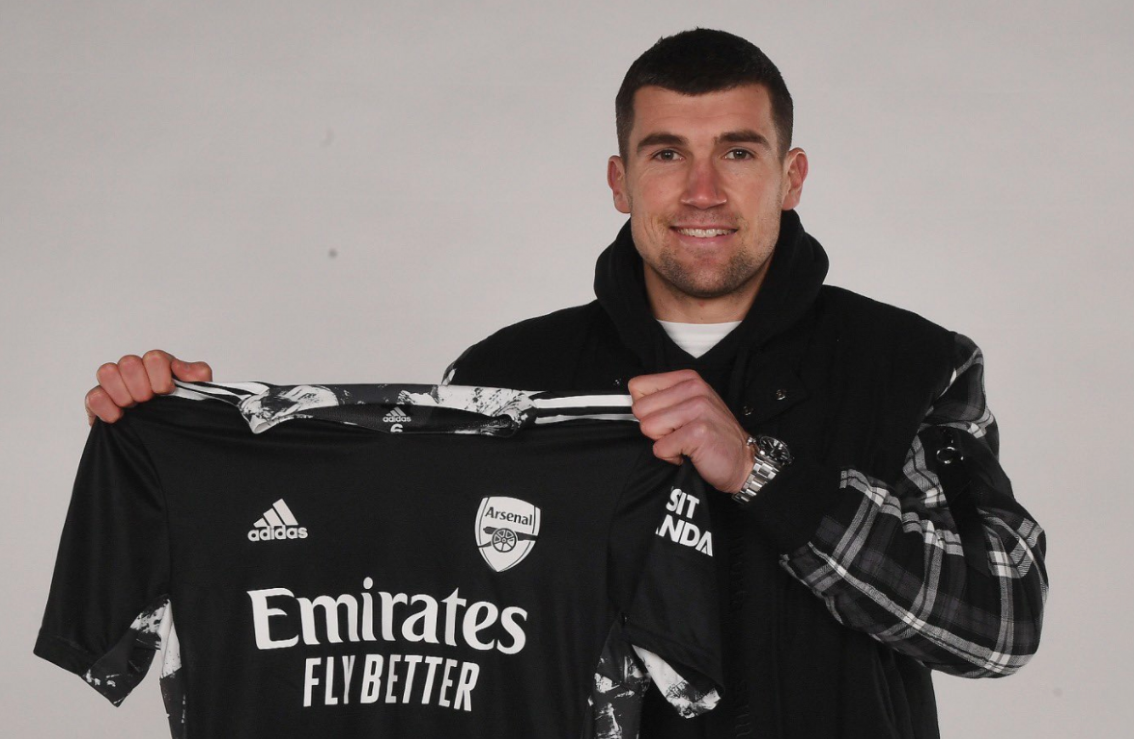 Arsenal sign Australian international Ryan on loan from Brighton - Vimarsana News