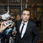 Robert Pattinson 'moves out of house'; Twihards deny everything