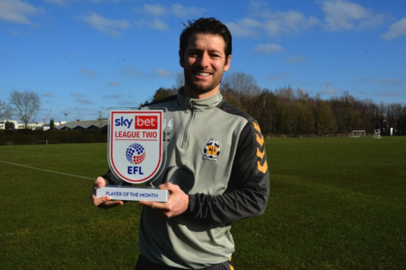 'The magic hasn't stopped' - Wes Hoolahan wins Player of the Month award - Vimarsana News