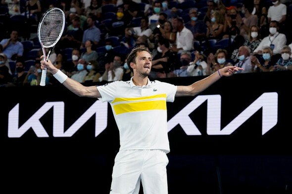Medvedev reaches first Australian Open final to set up showdown with Djokovic - Vimarsana News