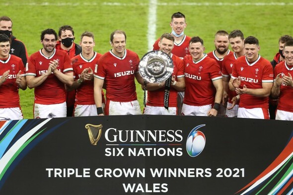 Wales put 40 points on England to stay on course for Grand Slam - Vimarsana News