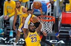 Golden State Warriors end winning streak with heavy defeat to Los Angeles Lakers