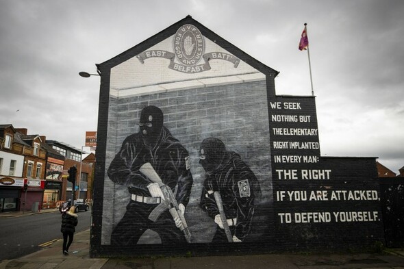 Loyalists paramilitaries write to Johnson to temporarily withdraw support for Good Friday Agreement - Vimarsana News