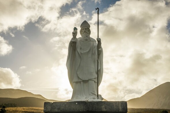 Your evening longread: St Patrick versus the goddess - Vimarsana News