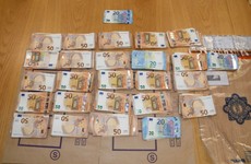 Man charged after gardaí seize €100,000 in cash from car stopped at checkpoint