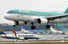 'Reject Ryanair offer', Aer Lingus advises shareholders