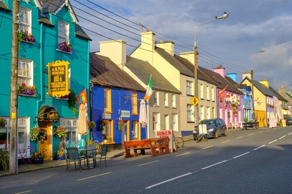 'It's brilliant for the town': All over 70s and vulnerable groups set to be fully vaccinated in Sneem - Vimarsana News