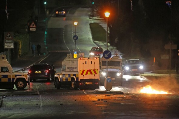 Police attacked as violence flares again in parts of Northern Ireland - Vimarsana News