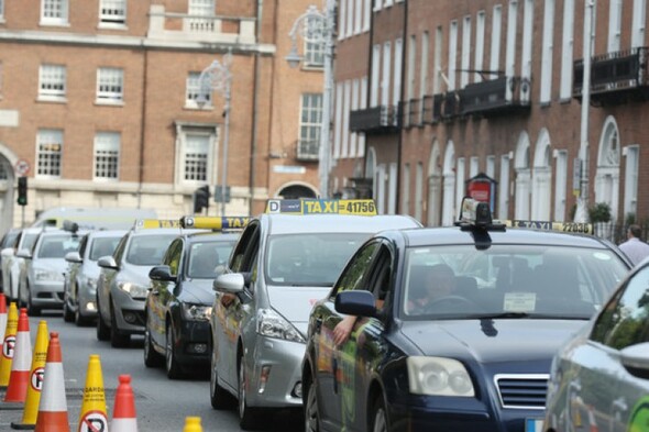 Dáil told taxi drivers forced to call of today's protest - but gardaí say it was a matter for the groups alone - Vimarsana News