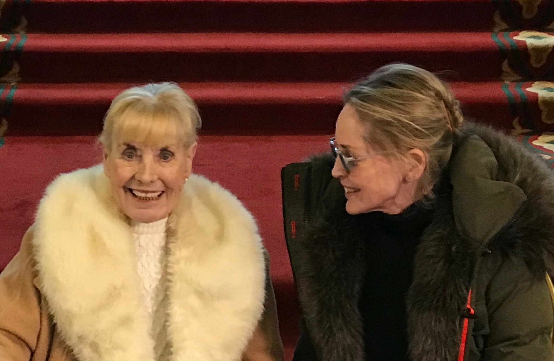 Sofa Watch: Sharon Stone joins Ryan to discuss her strong ties with Northern Ireland - Vimarsana News