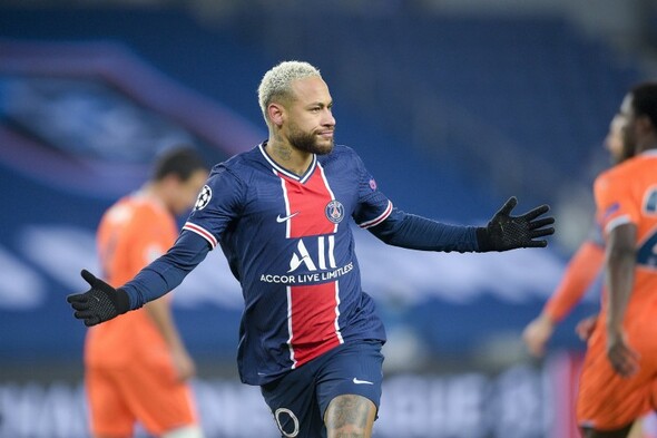 Neymar ends talk of PSG exit by signing new contract - Vimarsana News