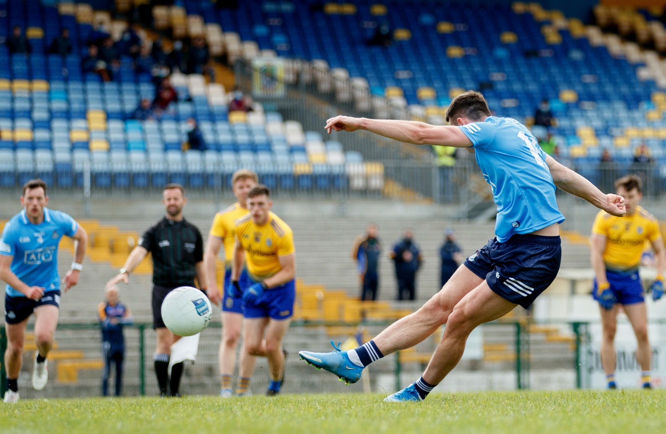 How Dublin are coping without Dessie Farrell, more rulebook debate and Roscommon positives - Vimarsana News
