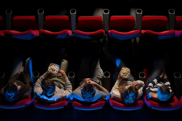 Cinemas are set to re-open on Monday: how will it work and what can you go and see? - Vimarsana News