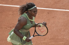 Serena Williams powers into French Open fourth round to boost record hopes