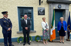 Widow of Detective Jerry McCabe calls on gardaí to apprehend 'fugitive' IRA members on 25th anniversary of husband's death