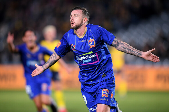 A-League side bids farewell to Irish striker Roy O'Donovan - Vimarsana News