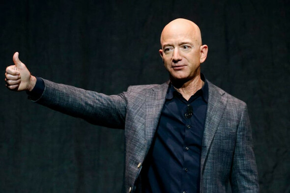 Somebody has bid $28 million for a trip to space with Jeff Bezos - Vimarsana News
