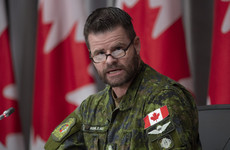 Canada: top military chief resigns over golf game controversy