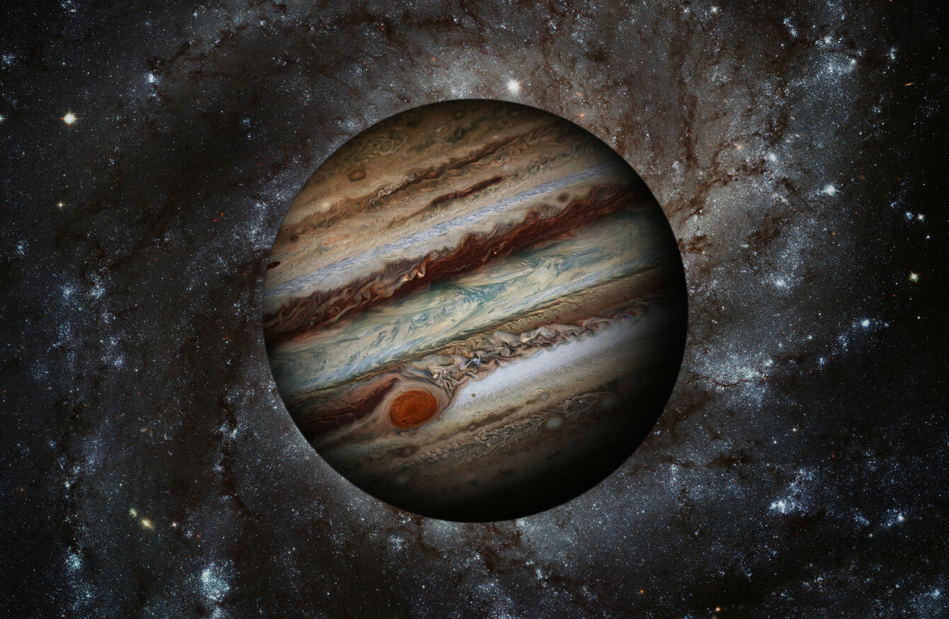 life-could-exist-in-jupiter-s-clouds-according-to-belfast-scientists