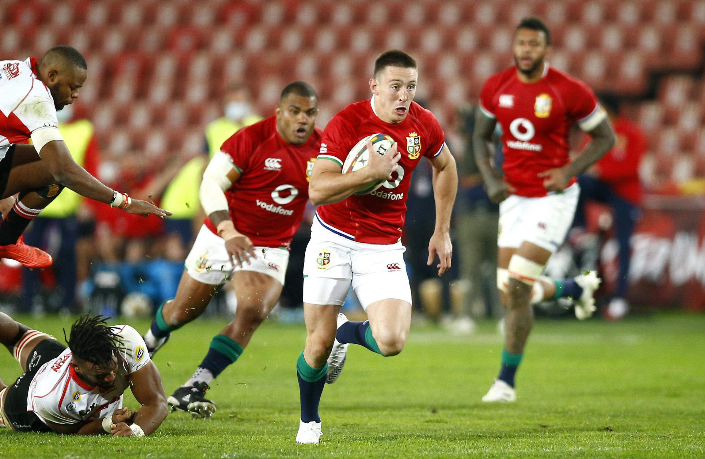 Four-try Adams takes another step towards cementing his place in Lions Test team - Vimarsana News