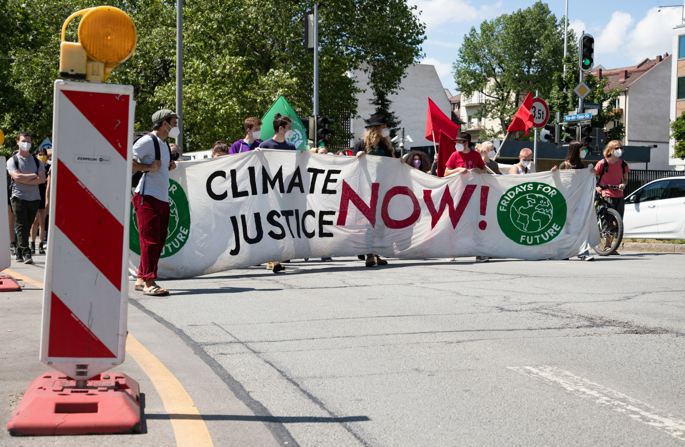 Ciarán Cuffe: Court cases are leading the fight on climate change across Europe - Vimarsana News