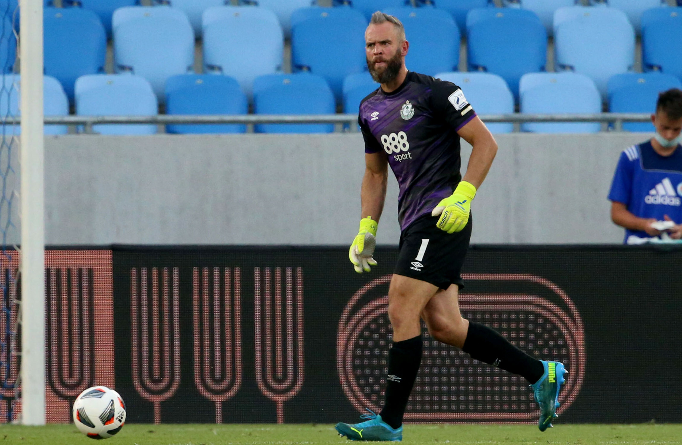 Still saving penalties at 39 and watching Italy's Euro 2020 hero up close - Vimarsana News