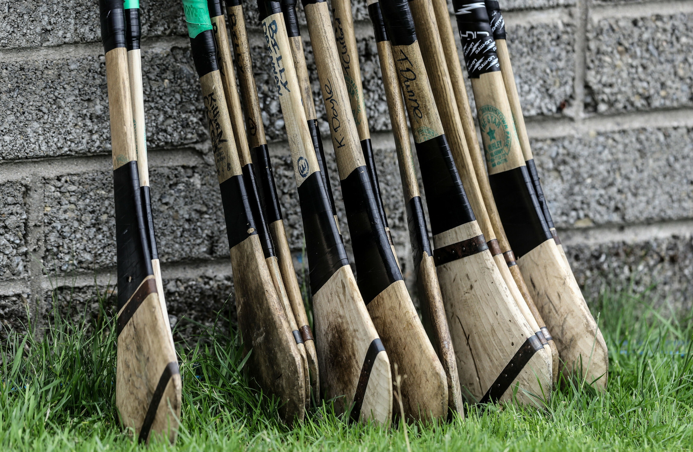 Clare overcome spirited Kerry display to book semi-final date with Limerick - Vimarsana News